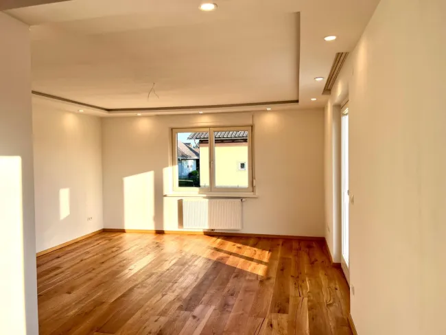 Einfamilienhaus mit zwei Garagen in Fernitz! Grundstück ca.705m²! Provisionsfrei! - Bild
