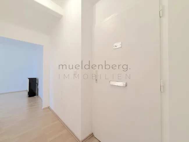Charmante 1-Zi Wohnung in Mödling, 31m², Loggia, Einbauküche! - Bild
