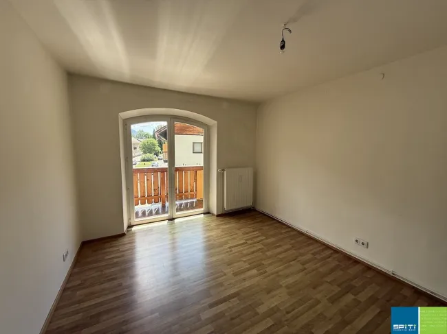 Lienz: Dreizimmerwohnung mit zwei Balkonen in der Andreas-Hofer-Straße (18/4) - Titelbild