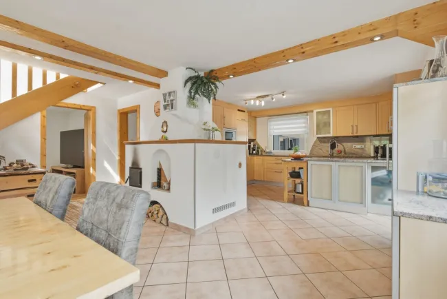 Einfamilienhaus mit Garten in Sellrain – sonnige Südhanglage & traumhafter Bergblick - Bild
