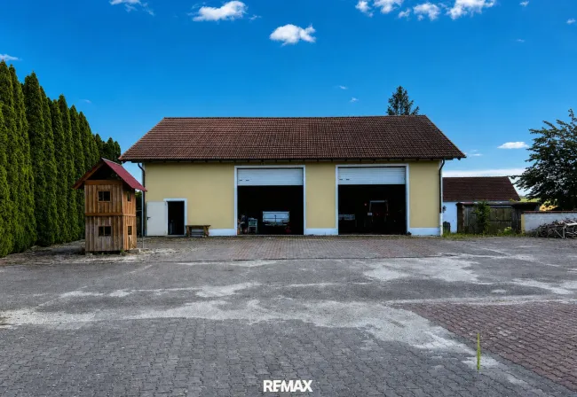Vielseitige Lager-, Gewerbe- oder Werkshalle an Fernstraße 137 zu mieten - Titelbild