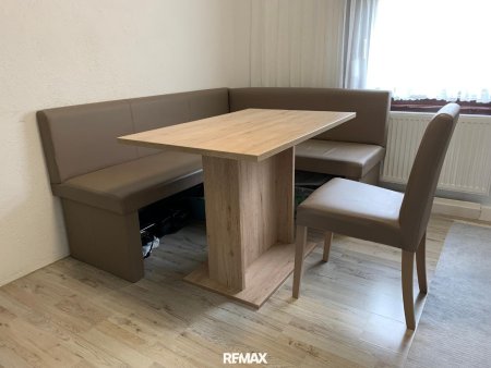 Renovierungsbedürftiges Einfamilienhaus mit Nebengebäude in sonniger Lage nahe Schärding
