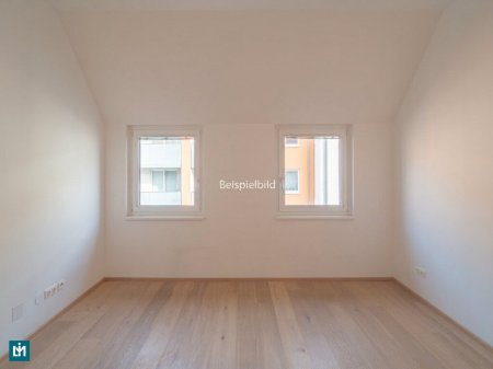 Ab 01.08.2026: Traumhafte 2-Zimmer-Dachgeschoss-Maisonette mit großzügigen Terrassenflächen und Klimaanlage