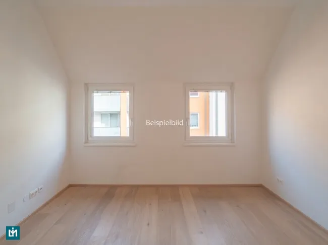 Ab 01.08.2026: Traumhafte 2-Zimmer-Dachgeschoss-Maisonette mit großzügigen Terrassenflächen und Klimaanlage - Bild