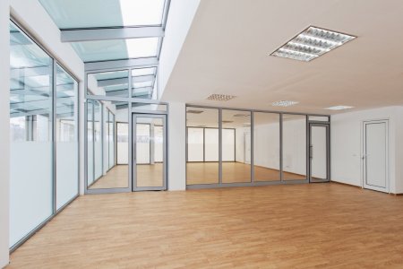 DEMOOBJEKT! Preisgünstiges attraktives Büro mit Wien-Panoramablick