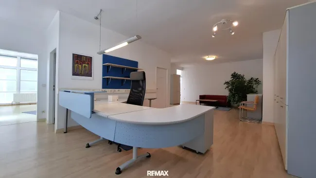 Büro Obertrum zu vermieten