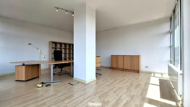 Büro Obertrum zu vermieten