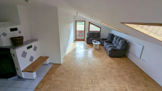 10 Wohnzimmer 2.jpg