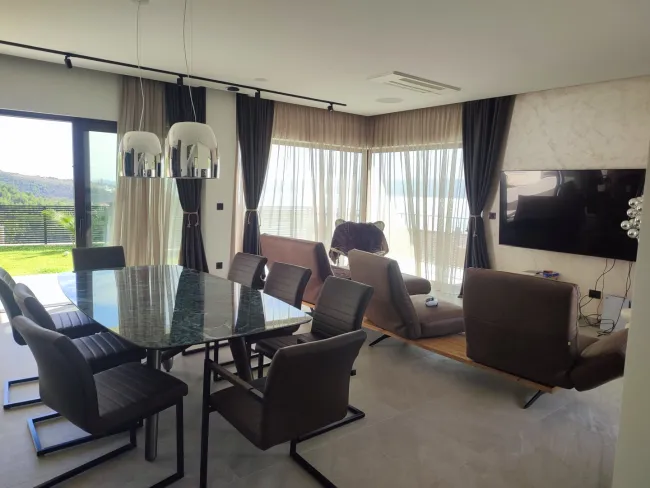 Wollen sie den Sommer schon im eigenen Haus verbringen? Wunderbare Neubauvilla mit traumhaften Meerblick - Bild