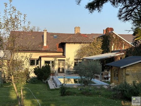 TOP LAGE ! SELTENE GELEGENHEIT ! ca. 2200 m2 GROSSES GRUNDSTÜCK MIT ALTBESTAND IN KLOSTERNEUBURG OBERE STADT !