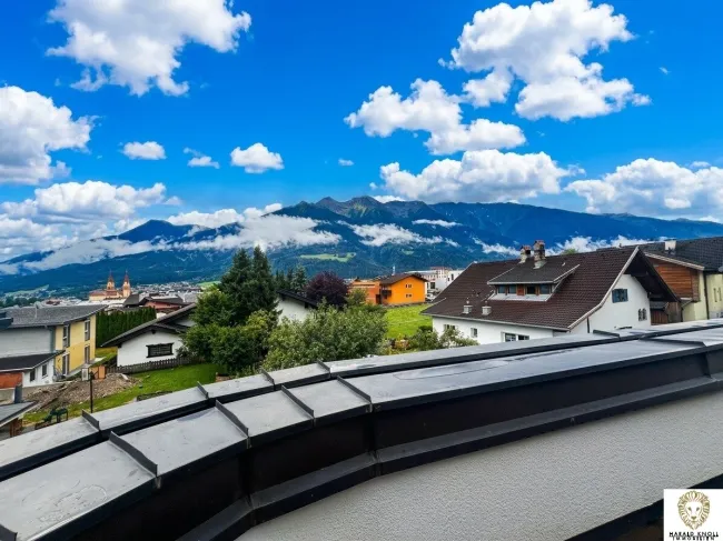 Exklusive Dachgeschosswohnung mit Galerie und traumhafter Aussicht in Telfs - Bild
