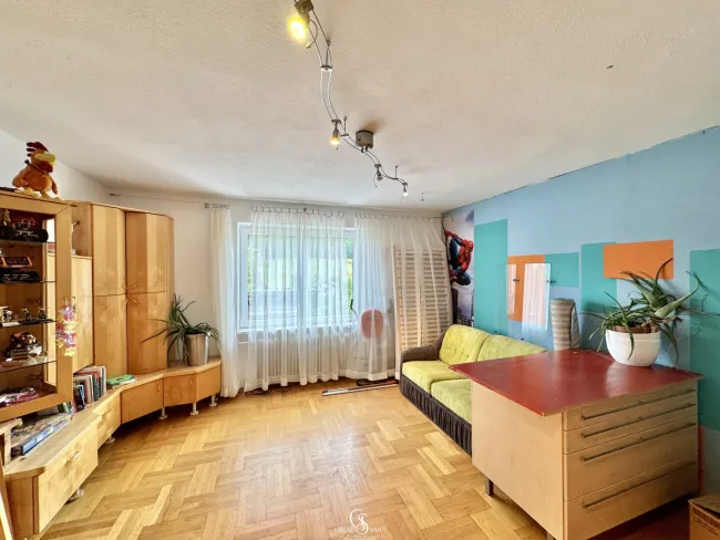 Esszimmer mit Anschluss für Küche OG