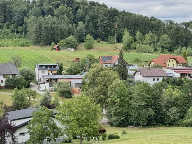 Fernansicht der Liegenschaft