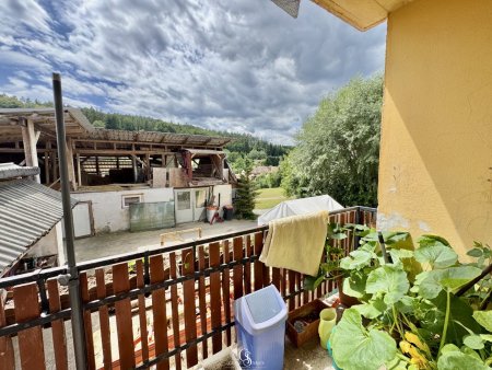 Loggia bei Küche mit Essbereich EG