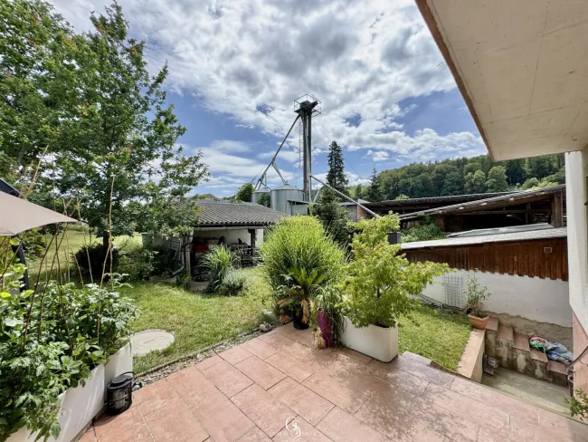 Terrasse mit Garten