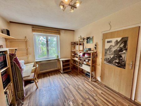 Ankleidezimmer EG