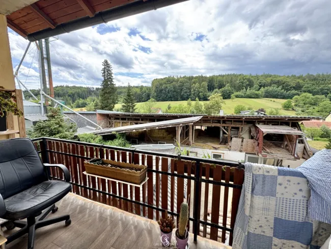 Loggia - Zugang vom Wohnzimmer OG