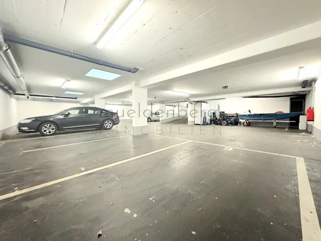 Neuwertige Tiefgaragenplätze in 1210 Wien - Sichern Sie sich jetzt Ihren Stellplatz! - Titelbild
