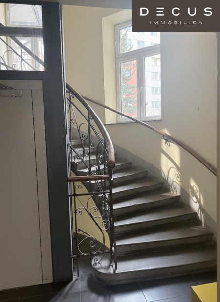 Elegante ruhige Dachgeschoßwohnung 2 Etagen/2 Terrassen | Fernblick | Ruhelage