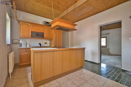 4-Zimmer-Dachgeschosswohnung in Bergheim – Gestaltungspotenzial in ruhiger Lage