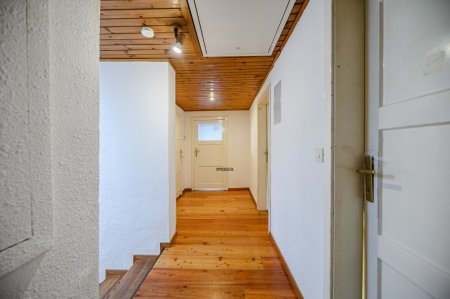 Top 3-Zi-Wohnung 78m² DG in Linz 4020 – gepflegt mit Einbauküche! Serviced Apartments!