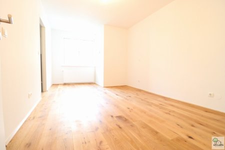 Exklusive 4-Zimmer-Wohnung mit Balkon und Garten im 19. Bezirk, vollsaniert!
