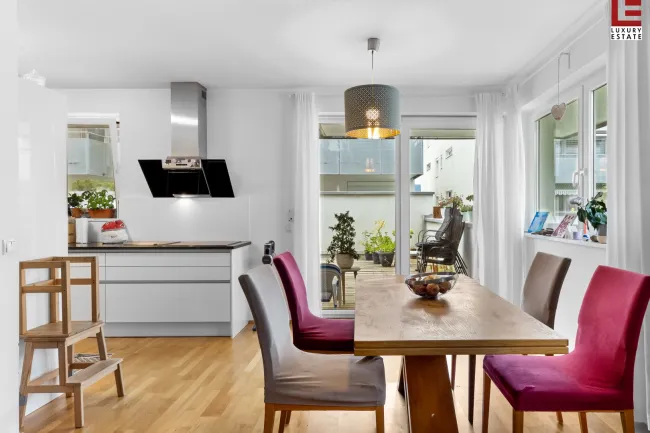 Viktring: Gut gelegene, günstige Eigentumswohnung mit weitläufiger 100m2 Terrasse - Titelbild