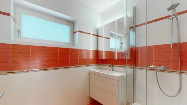 En Suite Bad zu Zimmer 4
