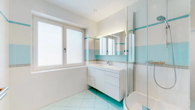 En Suite Bad zu Zimmer 3