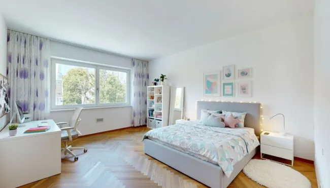 Zimmer 4 mit KI Einrichtungsvorschlag