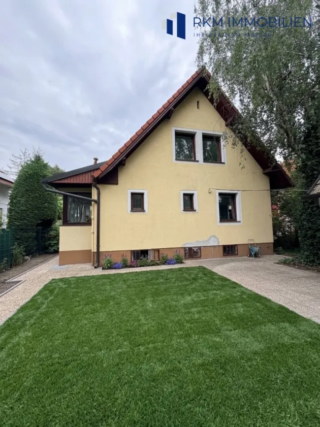 Einfamilienhaus mit Garten in 1210 Wien – 4 Zimmer (nähe U1 Leopoldau) - Titelbild
