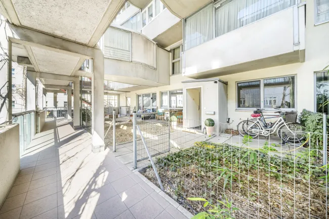 ***4-Zimmer-Neubauwohnung mit Terrasse & Garten, Stellplatzoption & Top Anbindung in die City*** - Bild