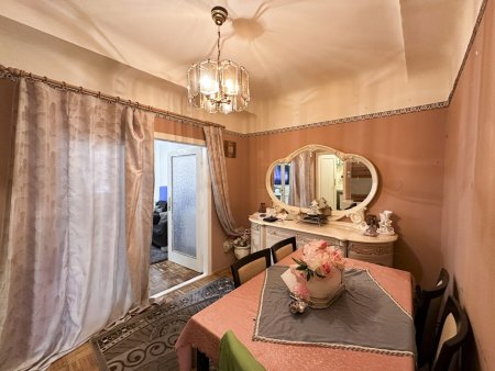 ***Sanierungsbedürftige 2,5 Zimmer-Wohnung nahe Brunnenmarkt***