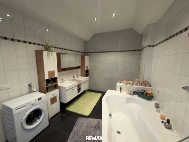 Badezimmer OG