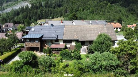 Einfamilienhaus mit angebautem Stallgebäude in Katsch an der Mur