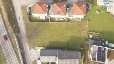 Exklusives Baugrundstück mit Baubewilligung