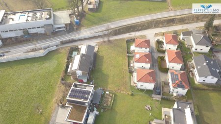 Exklusives Baugrundstück mit Baubewilligung