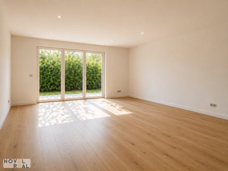 Jetzt Preisvorteil sichern | AUSSERGEWÖHNLICHE GARTENWOHNUNG - AUCH FÜR BÜRO ODER PRAXIS GEEIGNET! Bezugsfertig ab August 2026
