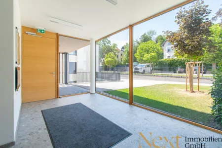 Exklusiver Erstbezug mit Traunseeblick und großzügiger Loggia im Zentrum von Gmunden