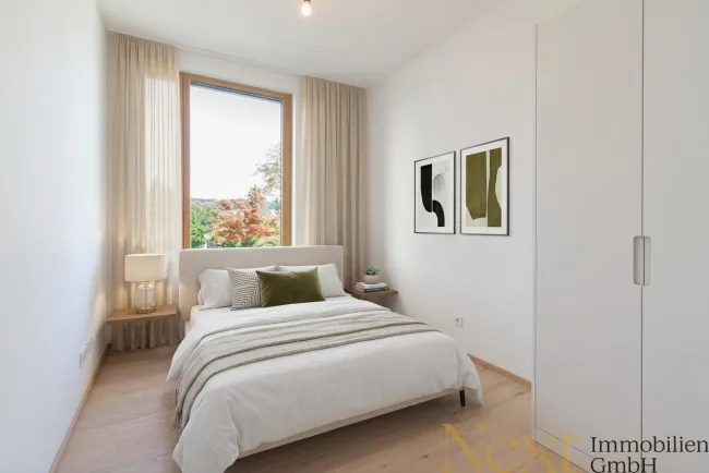 Schlafzimmer II (KI möbliert)