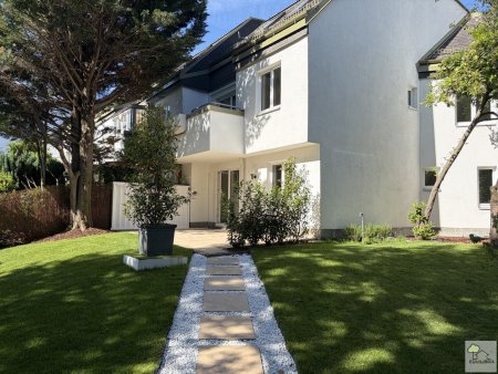 GEKÜHLTER ERSTBEZUG NACH SANIERUNG - Exklusives Familienrefugium mit traumhaftem Garten - 1190 Wien