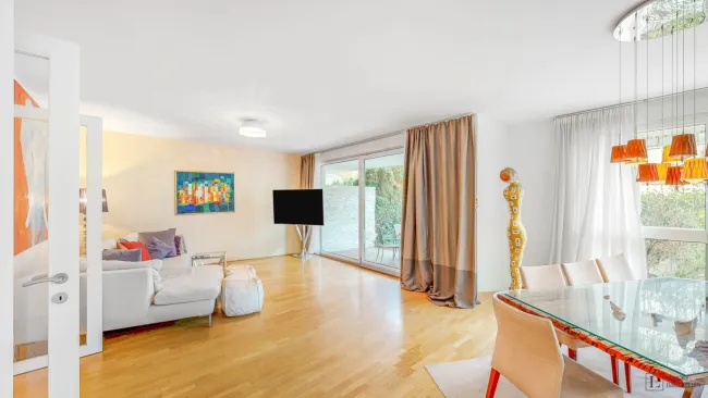 Einzigartiges Maisonette mit Privatgarten in Grinzing - Titelbild