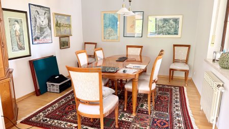 Großzügiges Einfamilienhaus mit Wintergarten, Vollkeller, Garage & schönem Garten in ruhiger Wohnlage