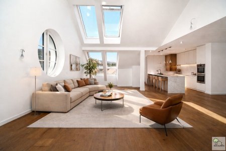 NEUER PREIS !! Gewinner des Klosterneuburger Stadtbildpreis 2024 ! - Neubau- Fertiggestellt -Bezugsfertig - Dachgeschosswohnung im historischem Altbau!