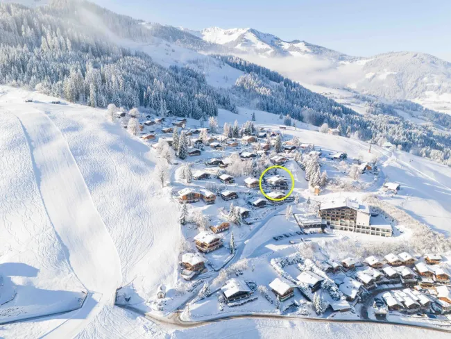 ZWEITWOHNSITZ! Neuwertiges Ferienhaus mit Ski-in/Ski-out bestehend aus 2 Wohnungen in Maria Alm/Hinterthal - Bild