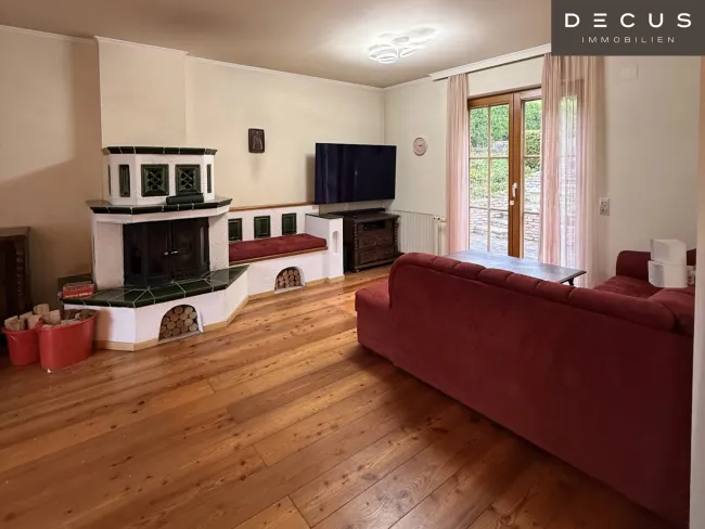 DOPPELHAUS I GRÜNRUHELAGE MIT IDYLLISCHEN GARTEN I GARAGE I WALLBOX I KELLER - Bild