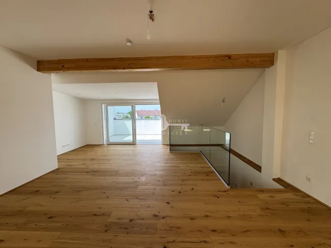 SOMMER SALE !!! ERSTBEZUG - Maisonette mit großzügiger Terrasse - Bild