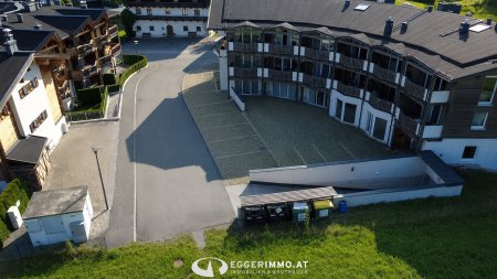 Exklusive Ferienwohnung mit zwei separaten Wohneinheiten, Wellnessbereich und traumhaftem Bergblick in Kaprun