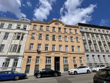 NÄHE U3 HÜTTELDORFERSTRASSE - SANIERTE ALTBAUWOHNUNG - UNBEFRISTET - HOFSEITIG - NICHT WG TAUGLICH