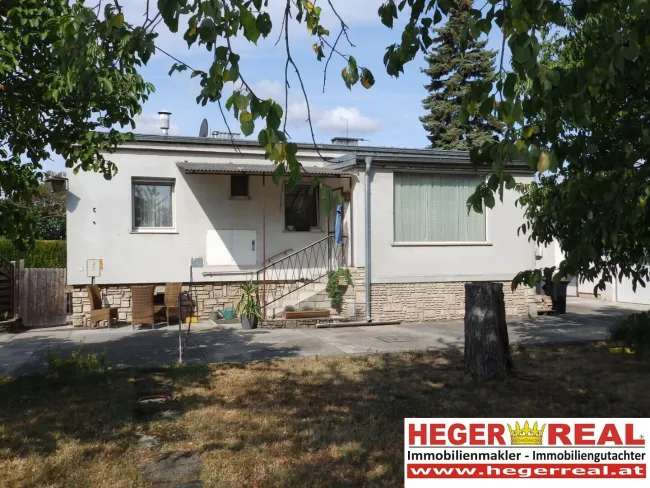 EINFAMILIENHAUS - NEBENGEBÄUDE mit GARAGE - ECKGRUNDSTÜCK 846m² - Bild